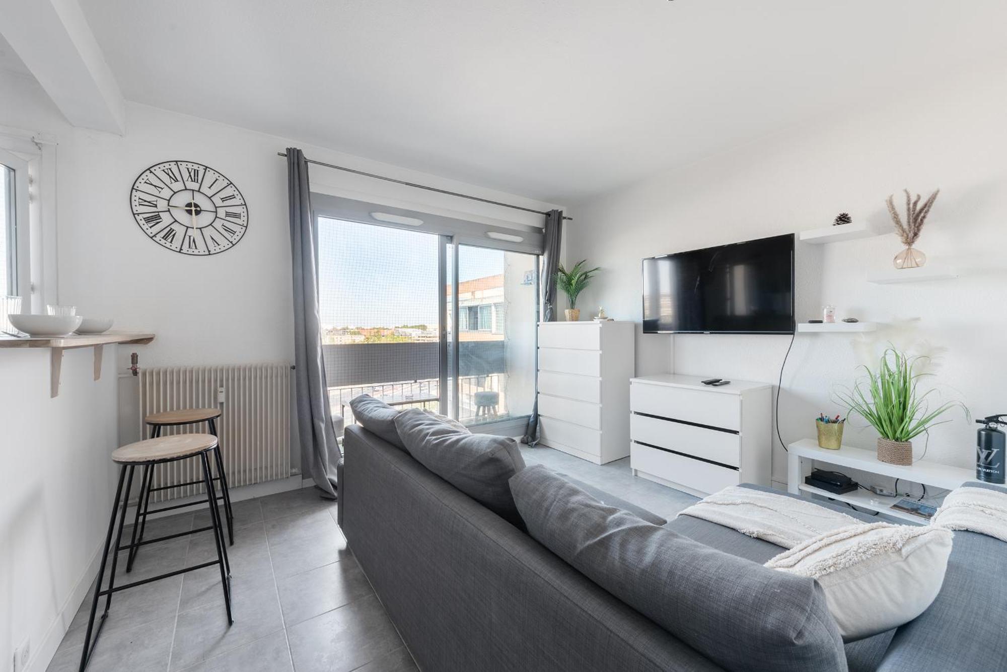 Cosy T2, Terrasse Privee Et Parking * Toulouse